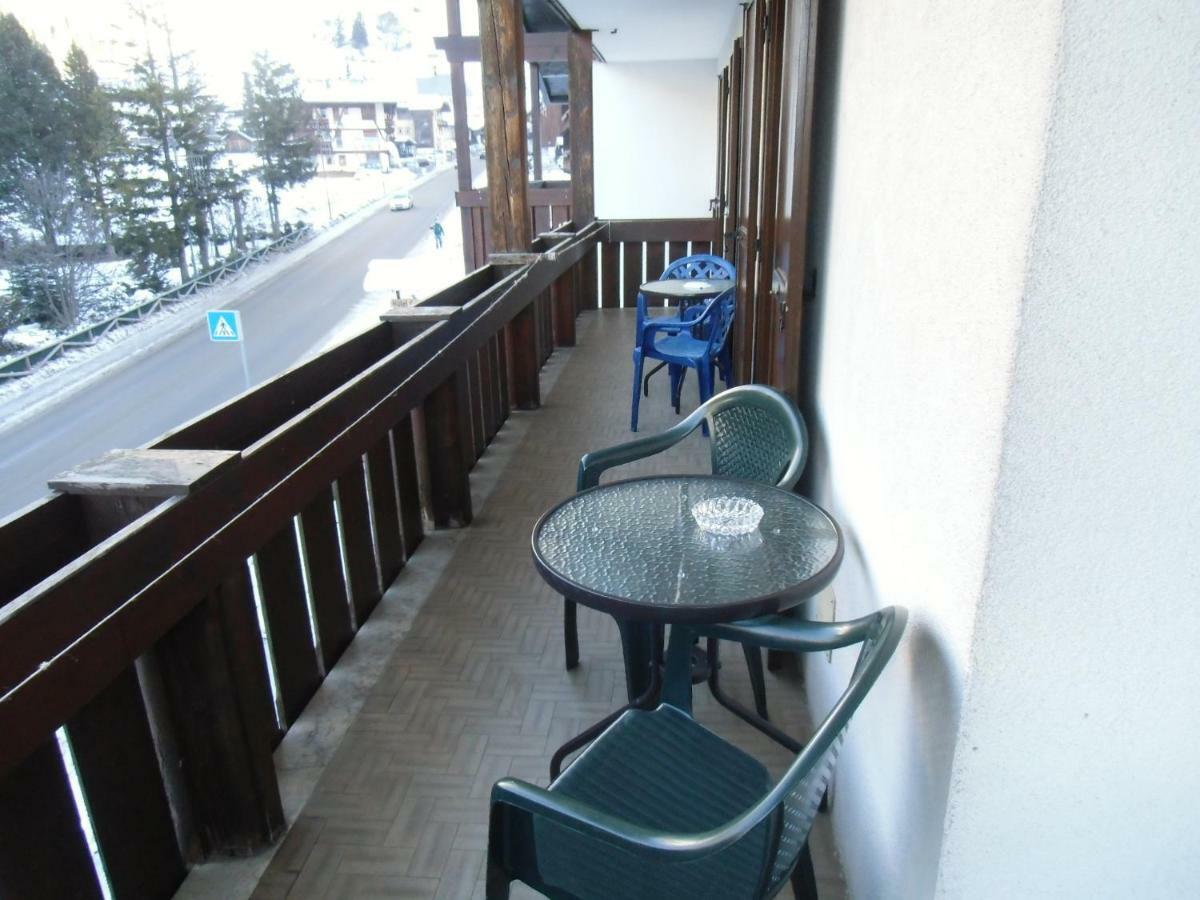 Garni Festil Hotel Campitello di Fassa Buitenkant foto